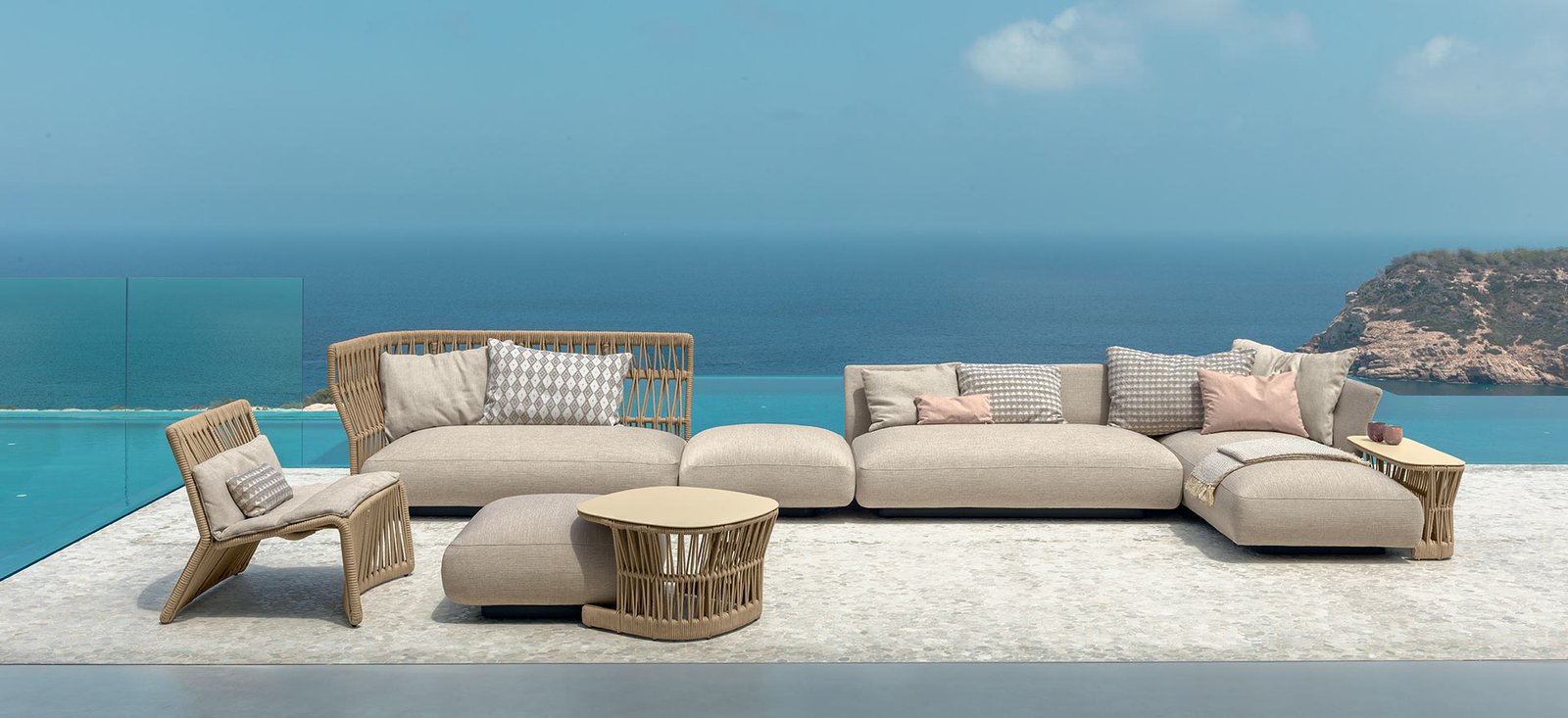 Cliff Outdoor Moduler Sofa